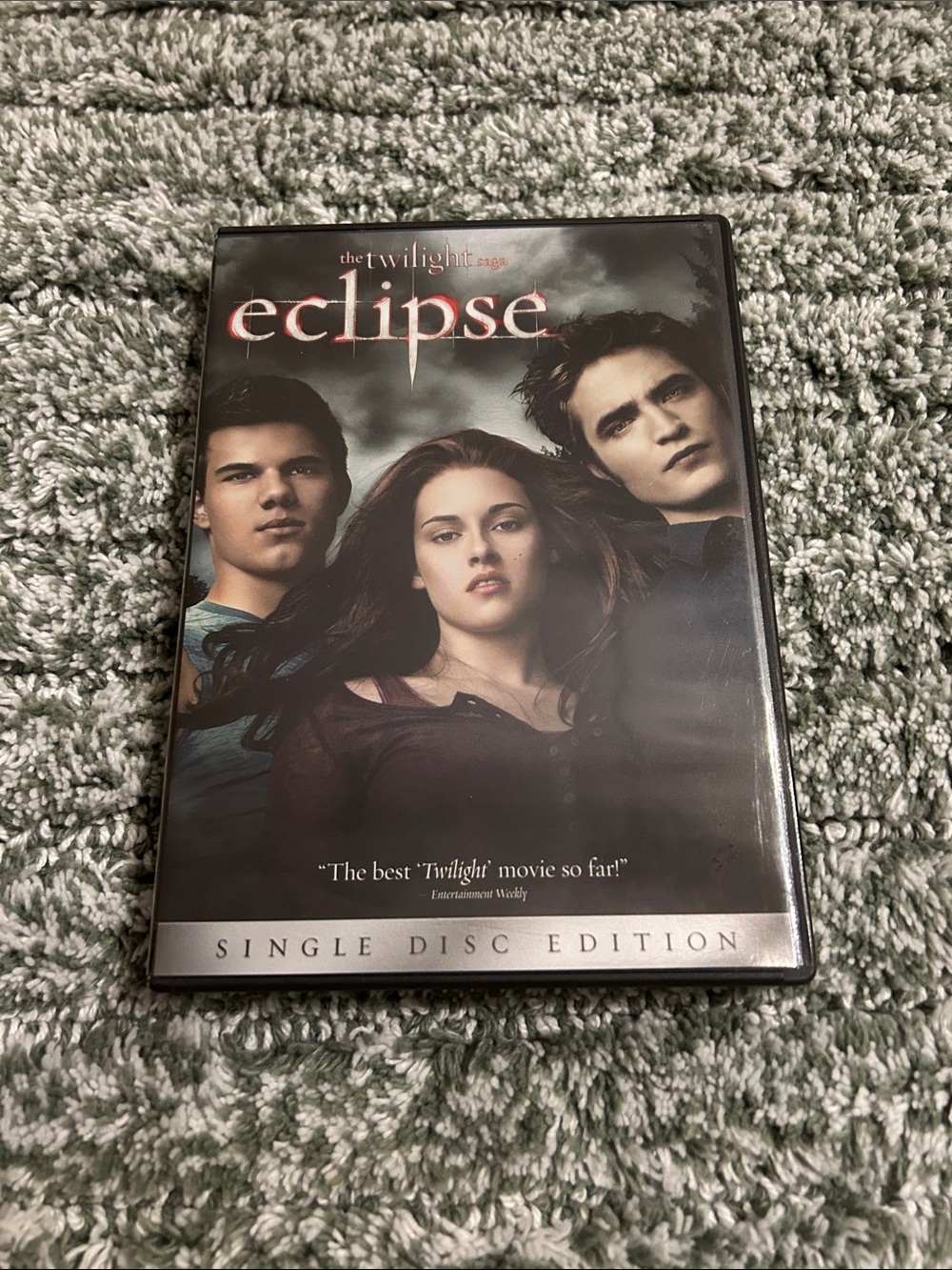 The Twilight Saga: Eclipse DVD - Black & Gray Cover